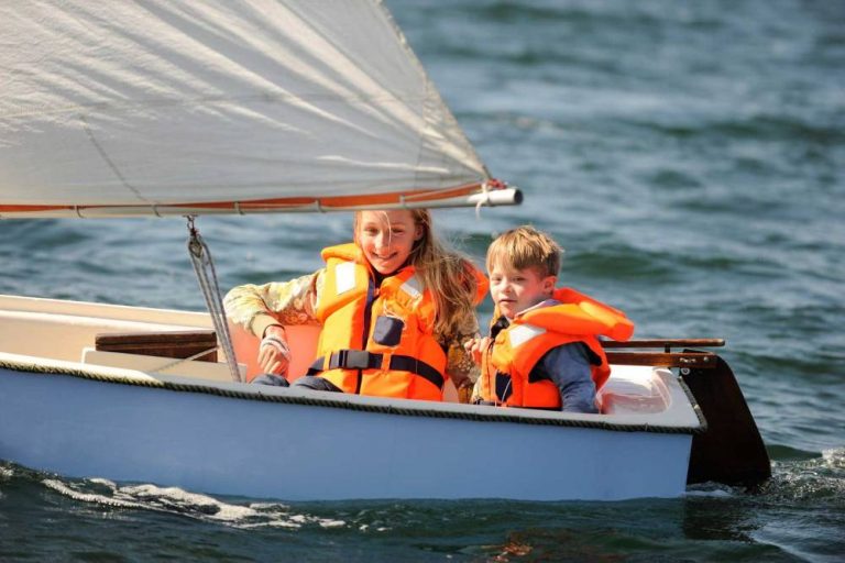About Children's Sailing Trust Experiences
