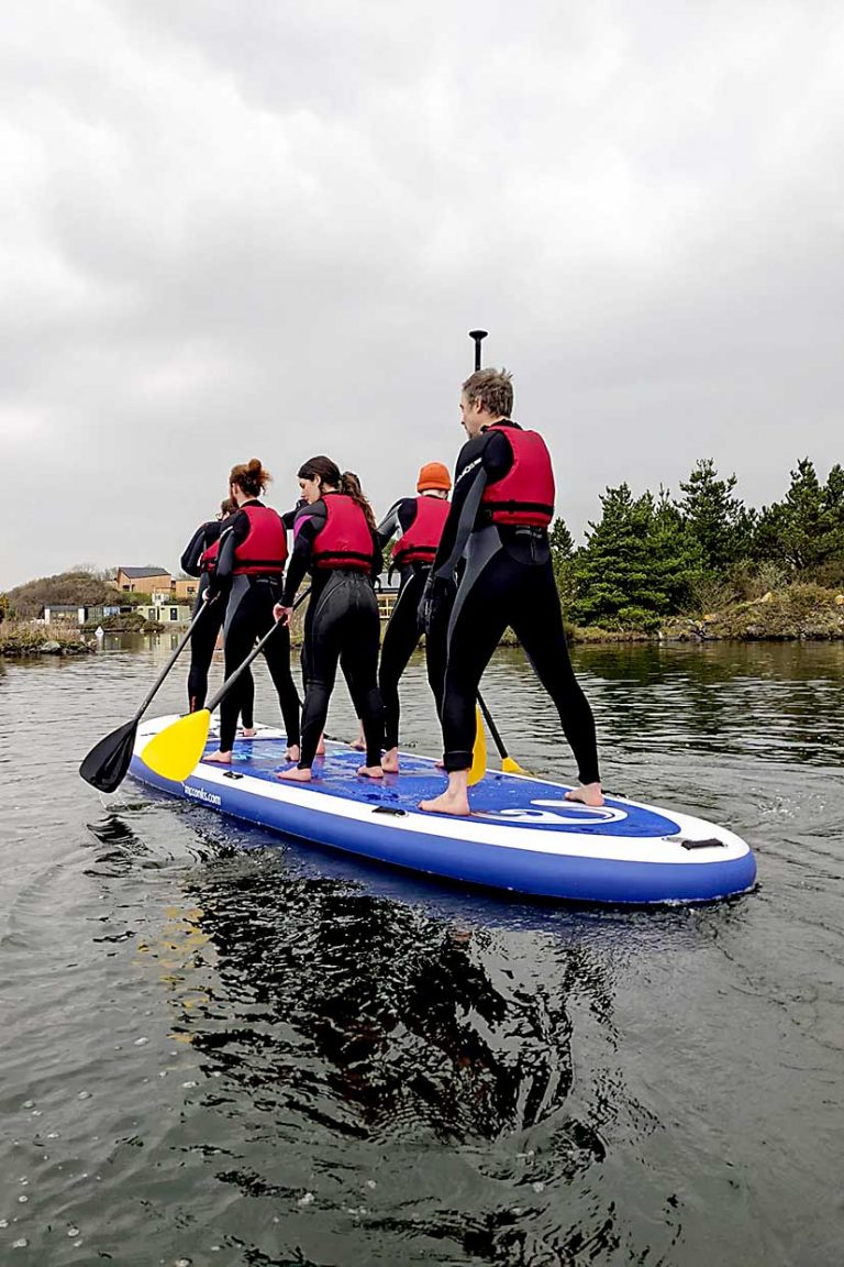 Team-Mega-SUP-corporate-paddleboard
